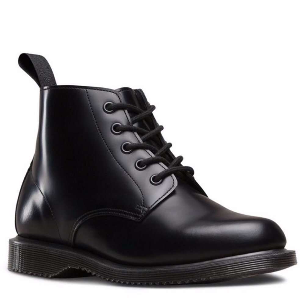 Dr martens Emelline shoes!